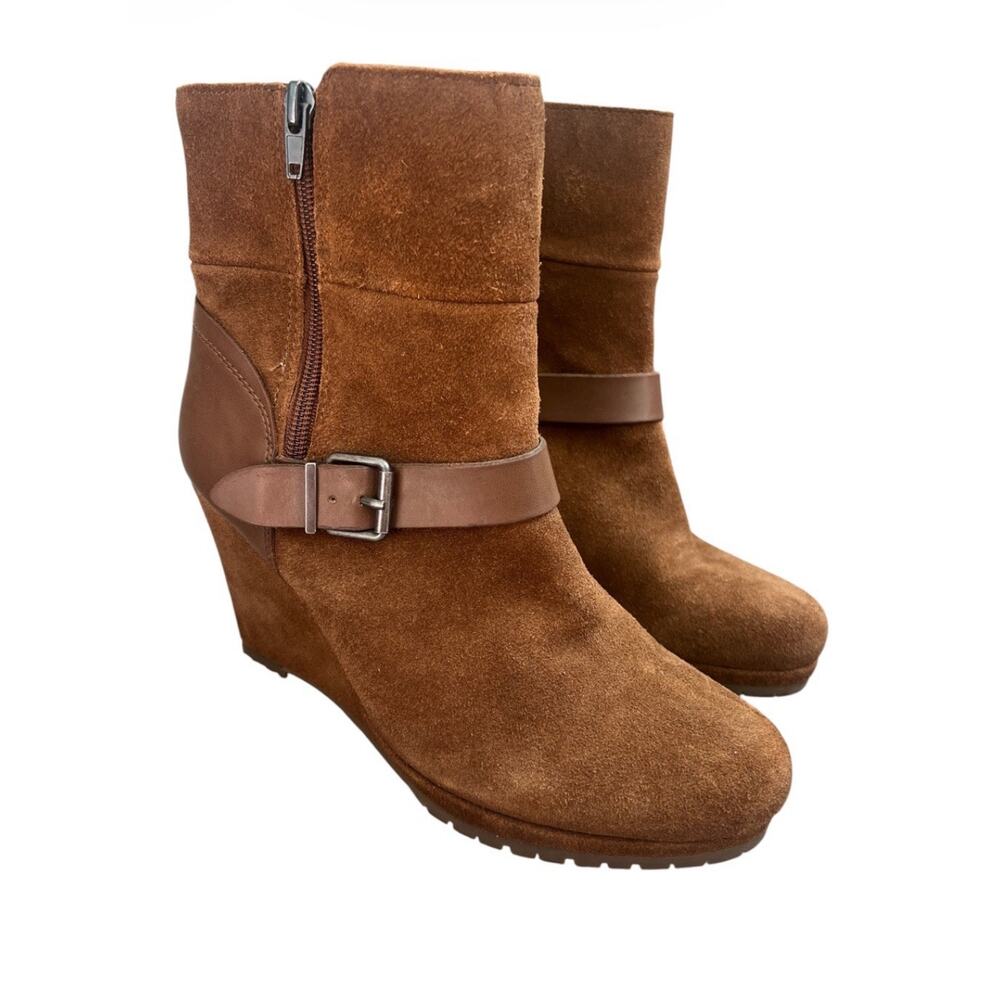 DOLCE VITA Brown Tan Suede Leather Wedge Buckle booties Sz 8 Zip Faux Sherpa